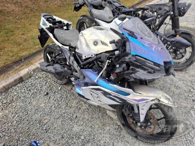 2026 YAMAHA YZF R3 