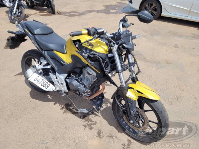 2023 HONDA CB 300F 
