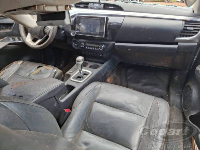 2019 TOYOTA HILUX CD 