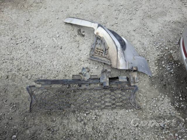 2017 RENAULT SANDERO 