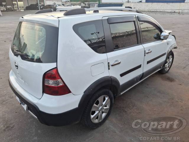 2014 NISSAN LIVINA 