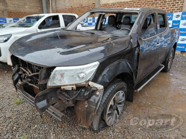 2020 NISSAN FRONTIER CD 