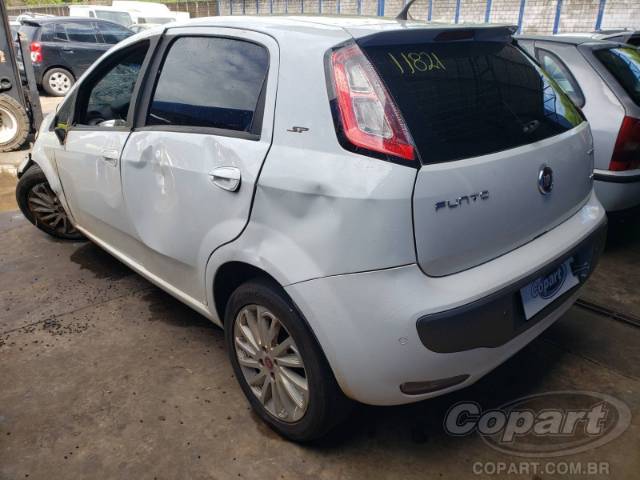 2016 FIAT PUNTO 
