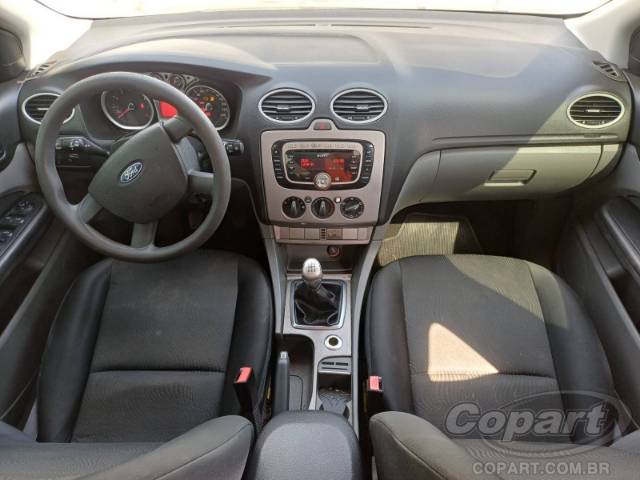 2009 FORD FOCUS SEDAN 
