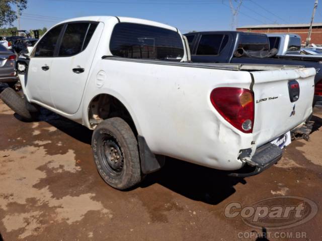2013 MITSUBISHI L200 TRITON 