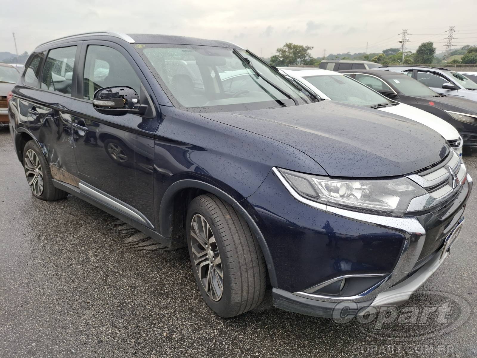 Veículo Mitsubishi Outlander Mitsubishi Outlander Comfort 2.0 16V MIVEC 2018 2018 em leilão