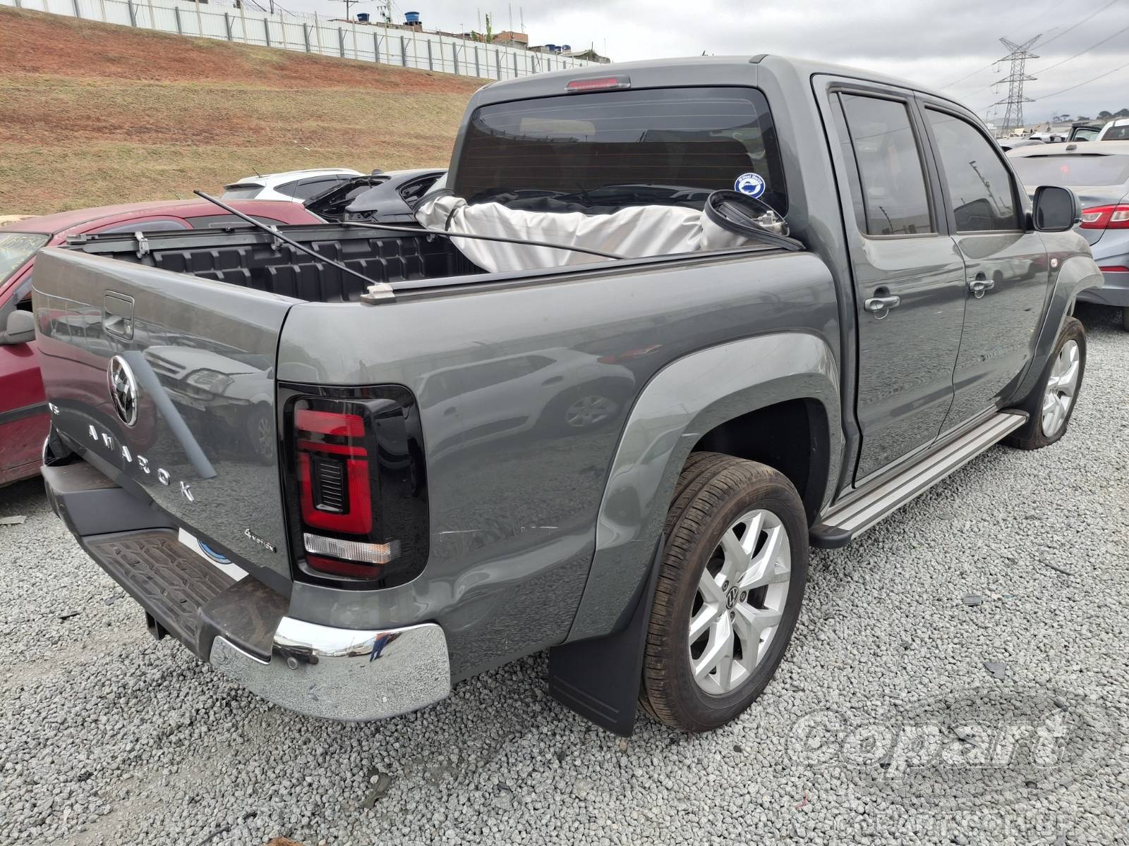 2026 VOLKSWAGEN AMAROK — foto 4 de 13