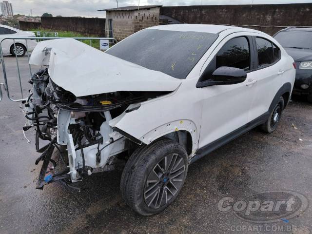 2026 FIAT FASTBACK 