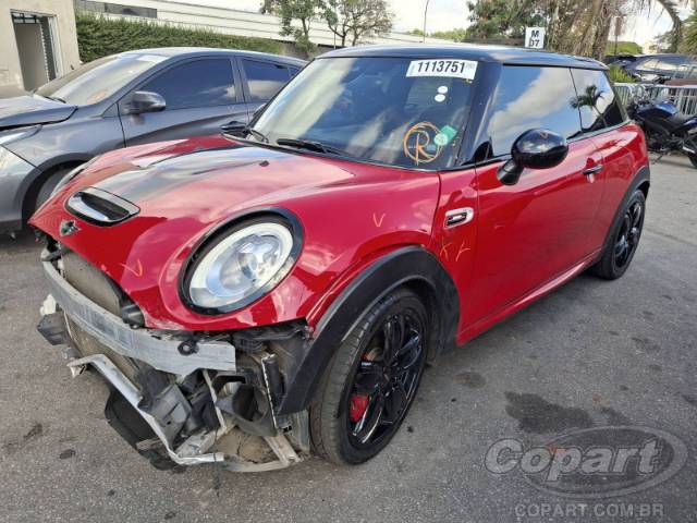 2016 MINI COOPER 
