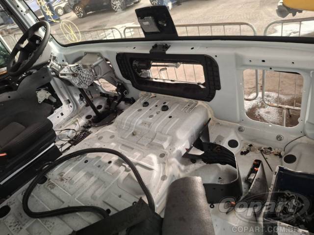 0 MERCEDES BENZ CABINE 
