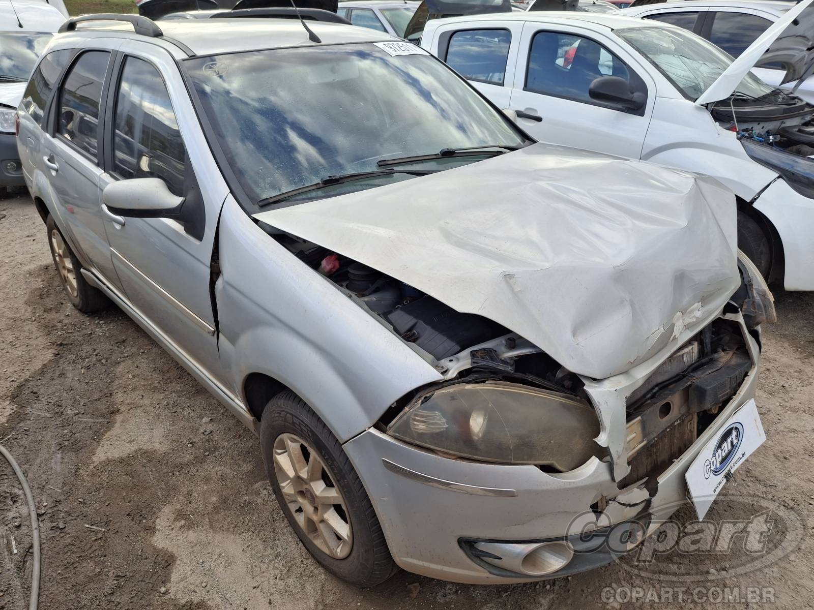 Fiat Palio Weekend ELX 1.4 2010 Colisão Média Monta