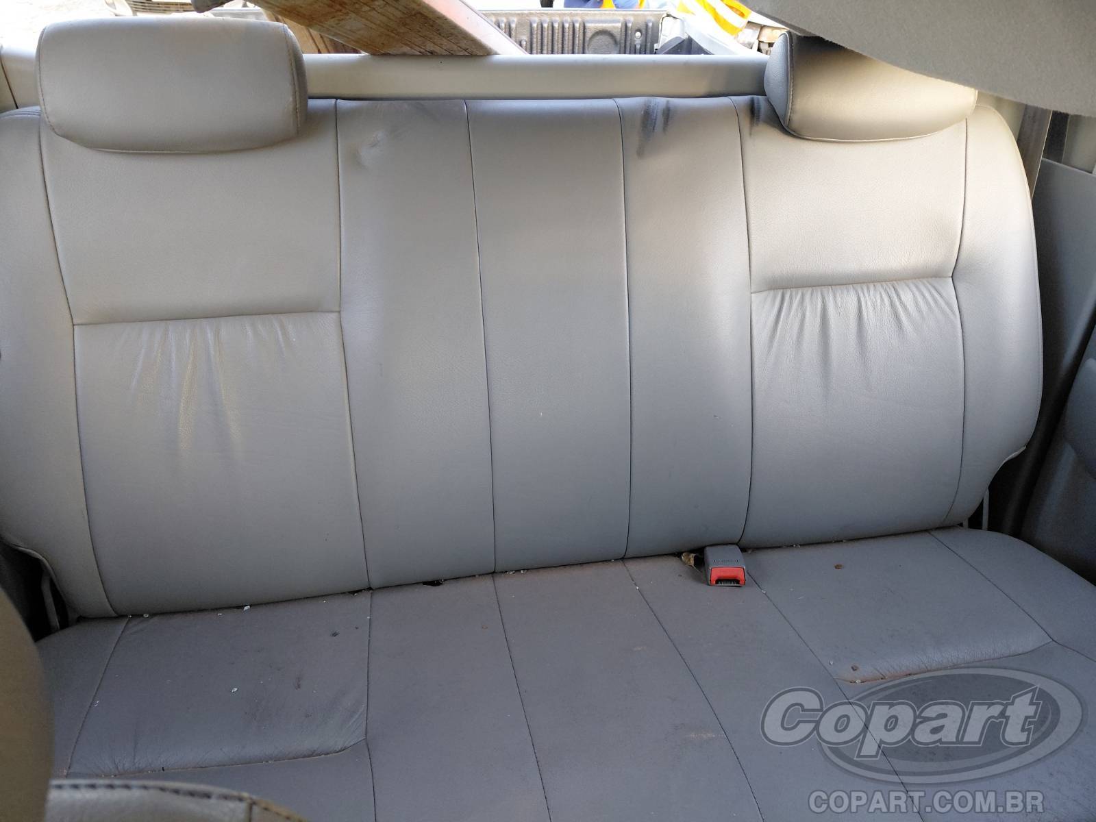 Foto 6 de 12: 2011 TOYOTA HILUX CD