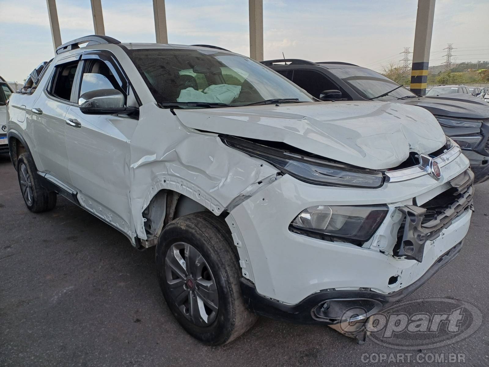 Veículo FIAT Toro FIAT TORO Freedom AT6 1.8 16V E.torQ 2021 2021 em leilão