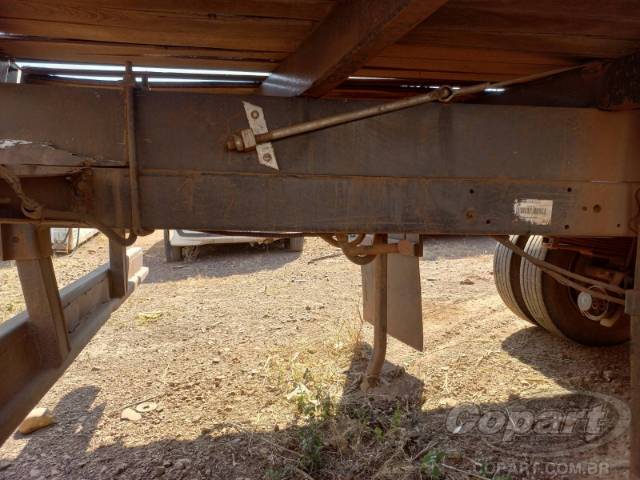 2011 MERCEDES BENZ 710 