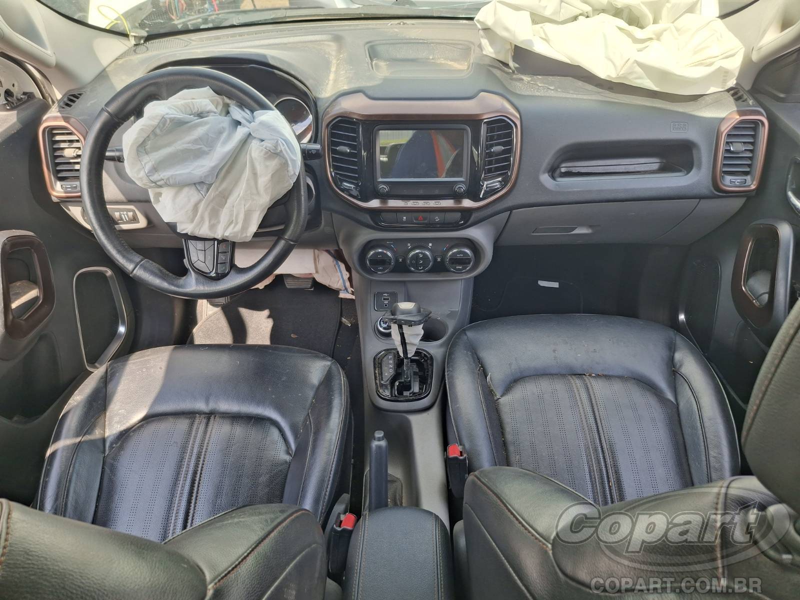 Foto 9 de 10: 2020 FIAT TORO