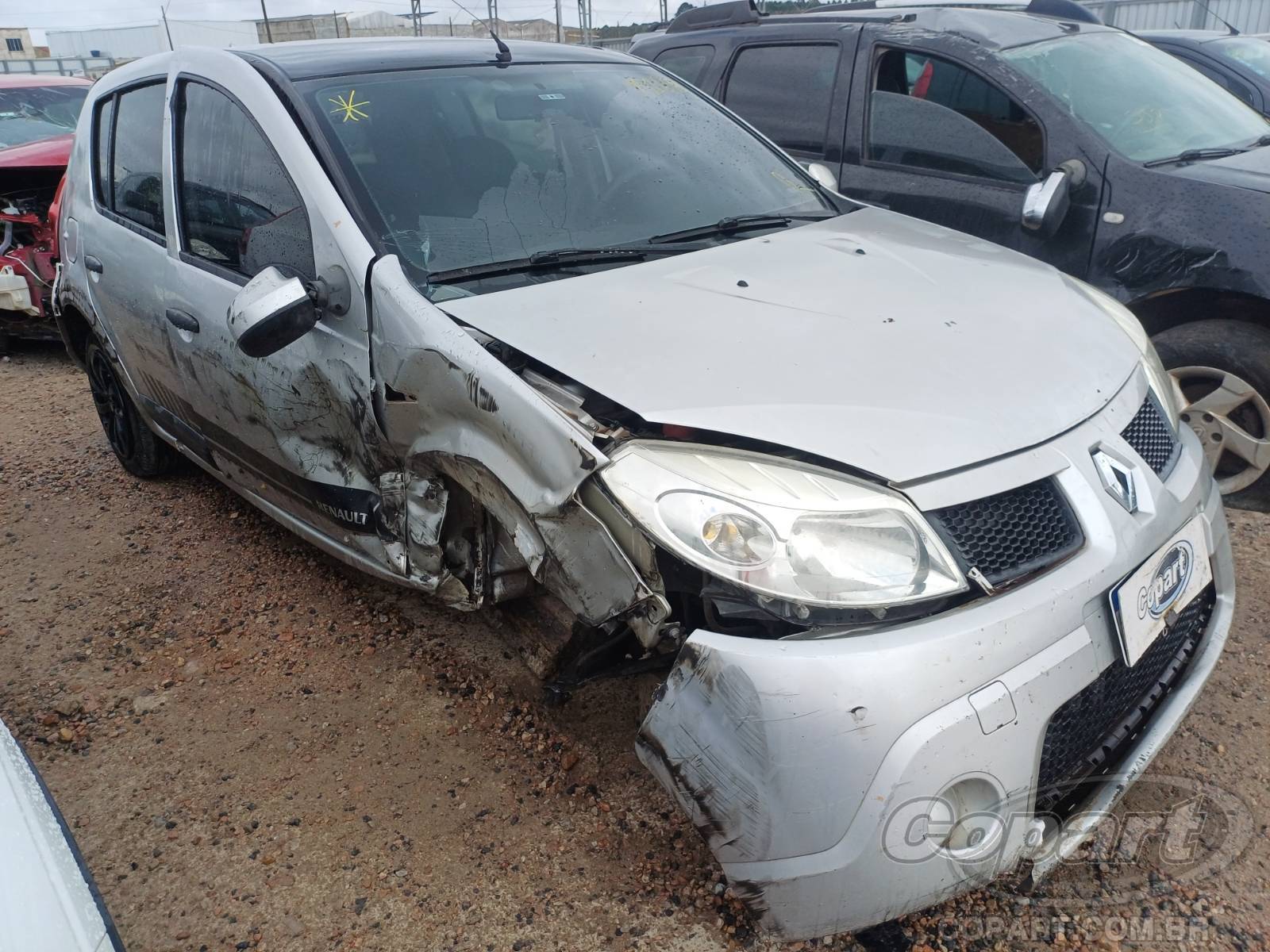 Veículo Renault Sandero Renault Sandero Expression 1.0 16V 2011 Colisão Média Monta 2011 em leilão