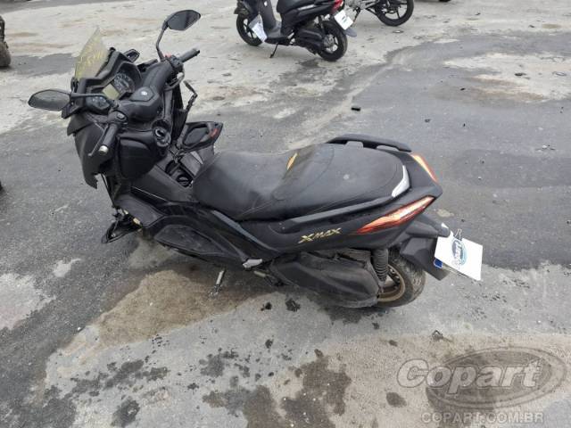 2021 YAMAHA XMAX 