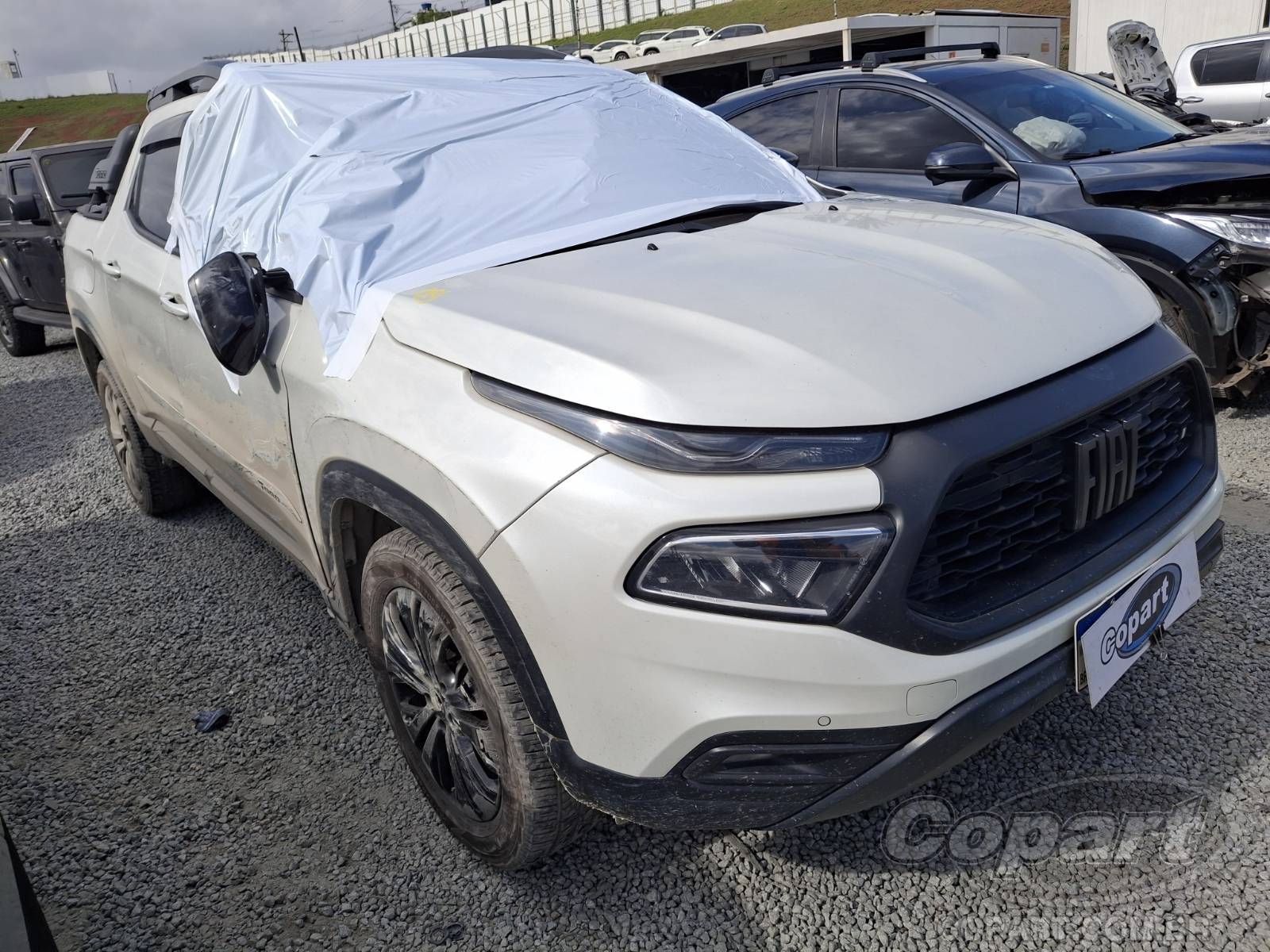Veículo FIAT Toro FIAT TORO 2023 Picapes Grandes 2023 em leilão