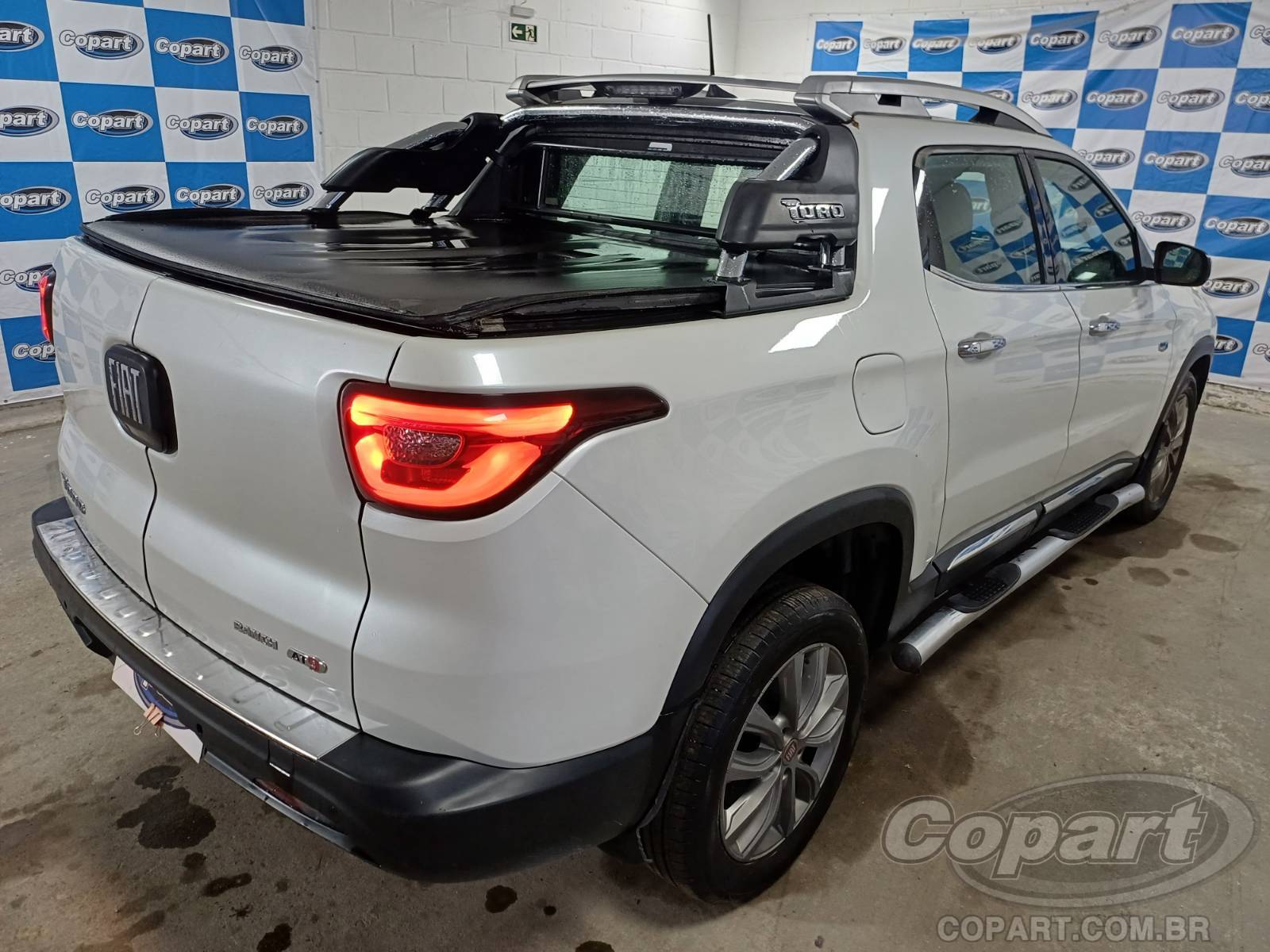 Foto 4: 2021 FIAT TORO