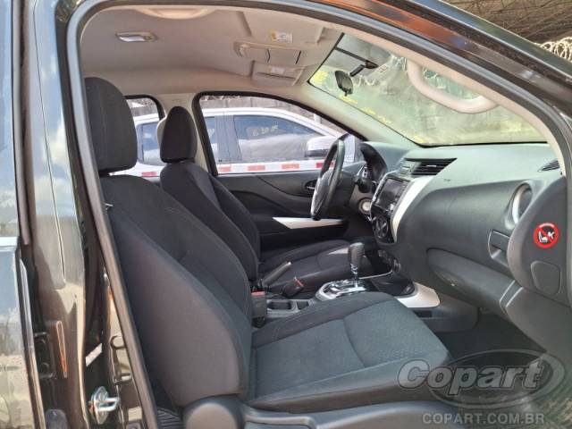 2021 NISSAN FRONTIER CD 