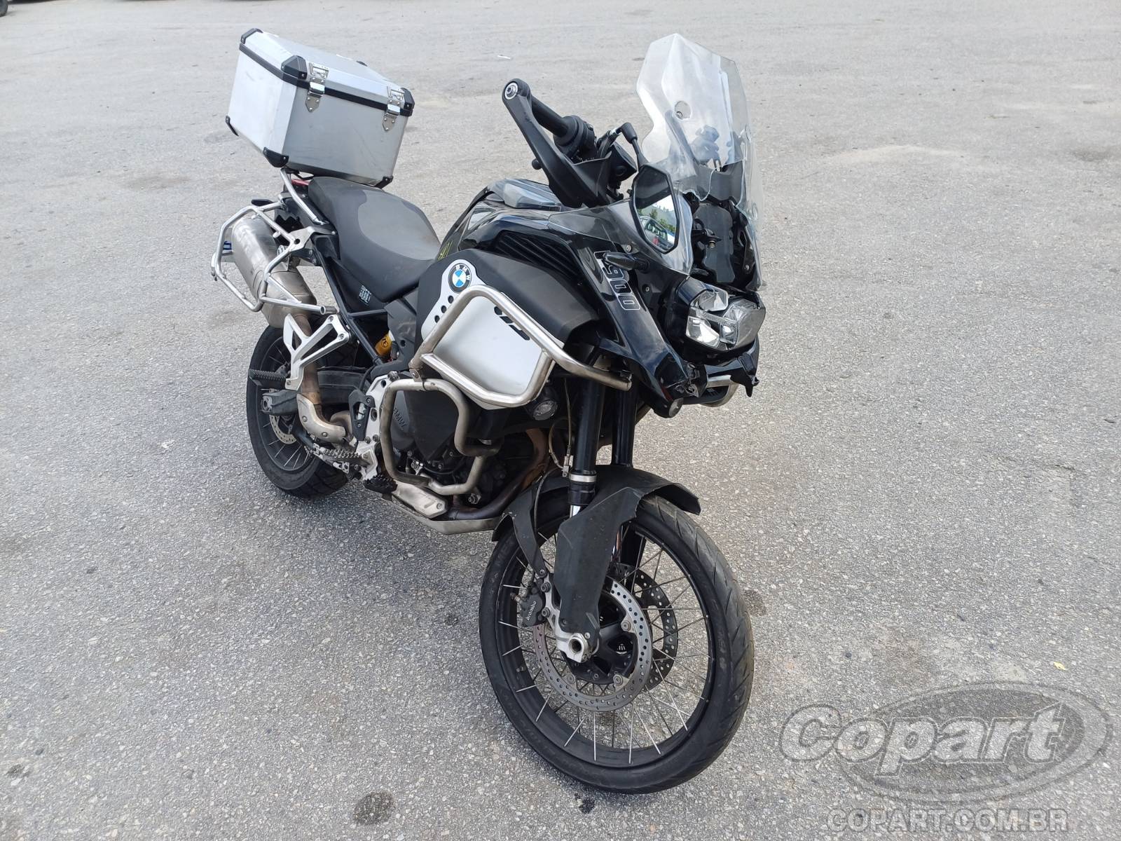 2025 BMW F 900 — leilão em Pirapora/SP