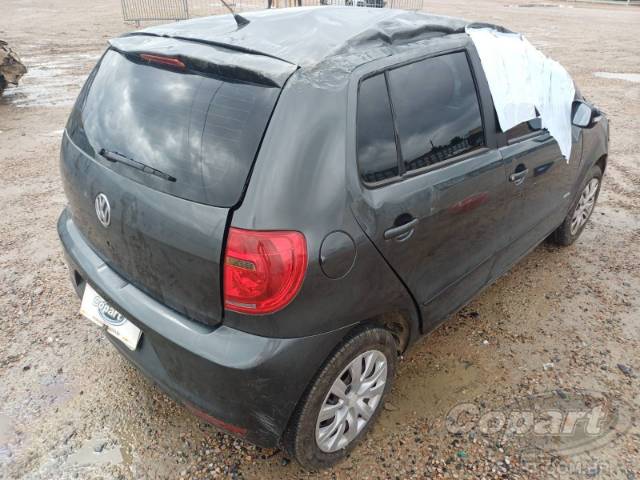 2013 VOLKSWAGEN FOX 