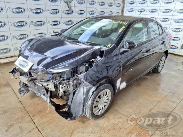 2020 TOYOTA YARIS SEDA 
