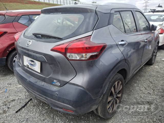 2018 NISSAN KICKS 