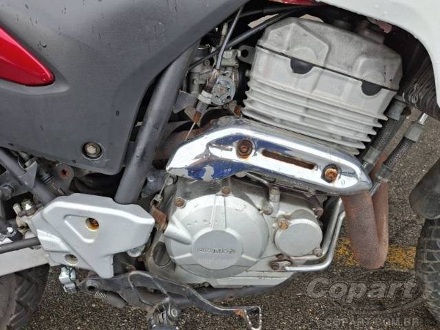 2011 HONDA XRE 300 