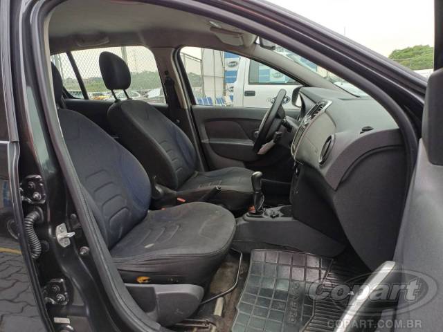 2015 RENAULT SANDERO 