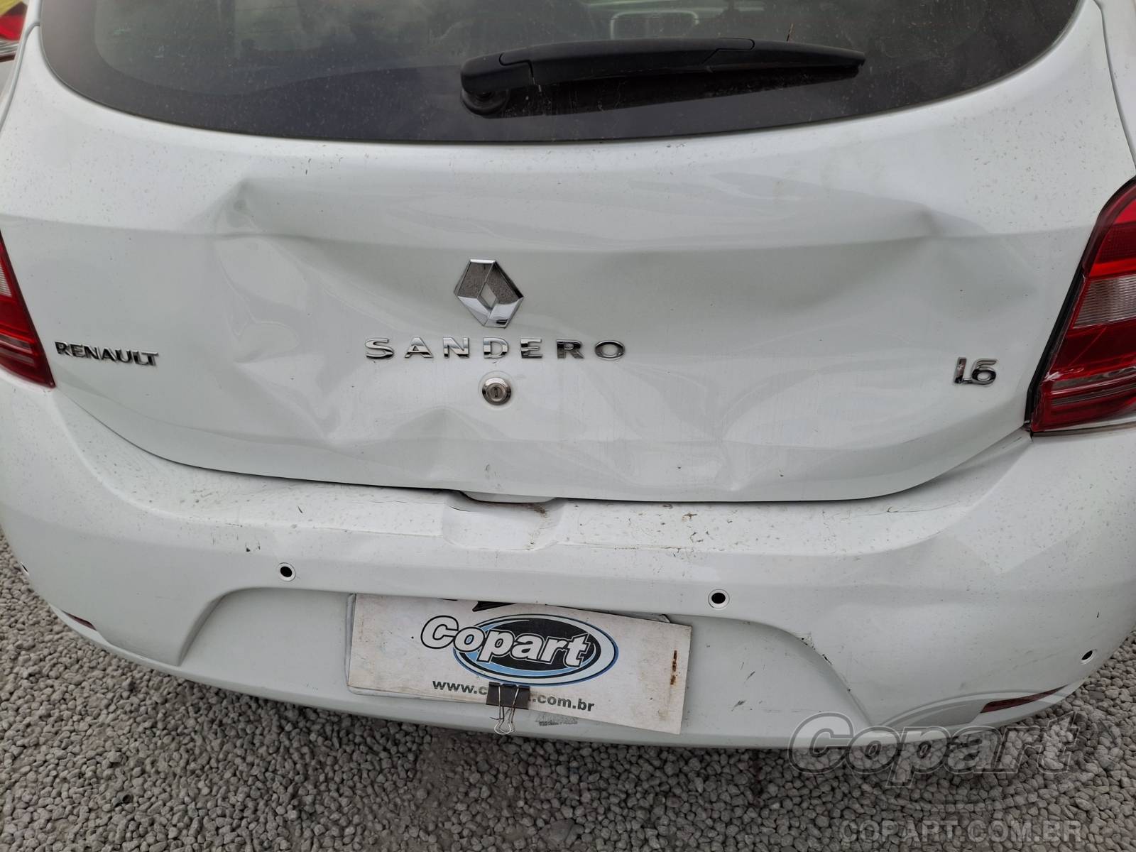 2015 RENAULT SANDERO — foto 15 de 15