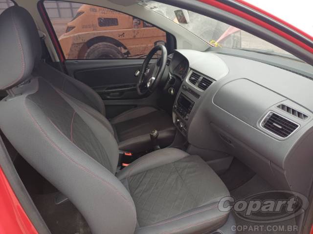 2014 VOLKSWAGEN FOX 