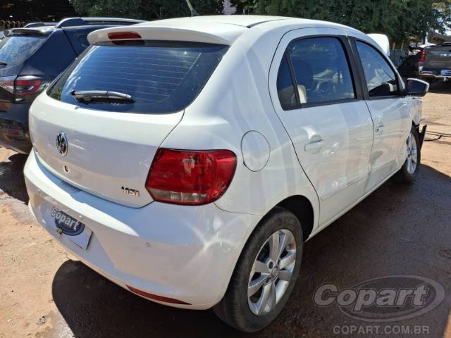 2016 VOLKSWAGEN GOL 