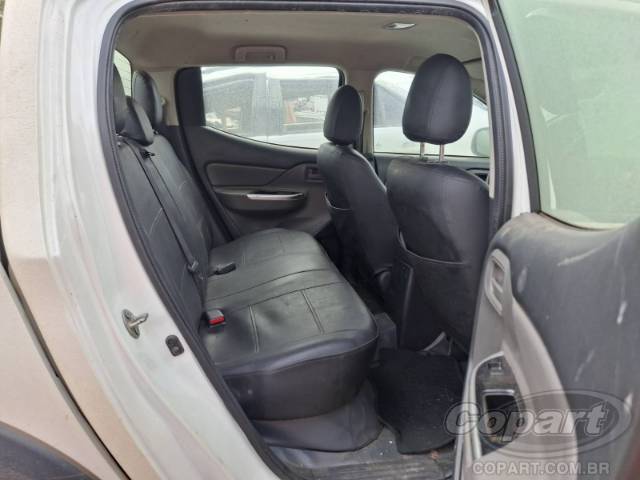 2021 MITSUBISHI L200 TRITON 