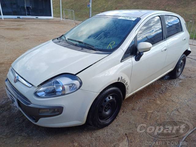 2016 FIAT PUNTO 