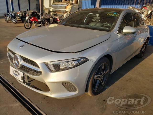 2020 MERCEDES BENZ CLASSE A SEDAN 