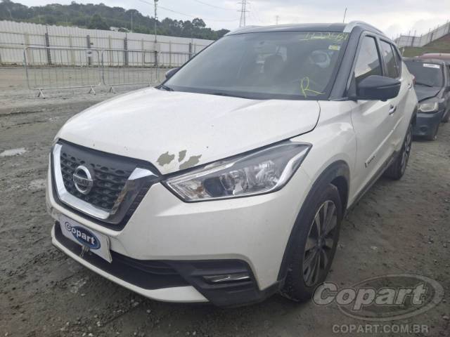 2018 NISSAN KICKS 