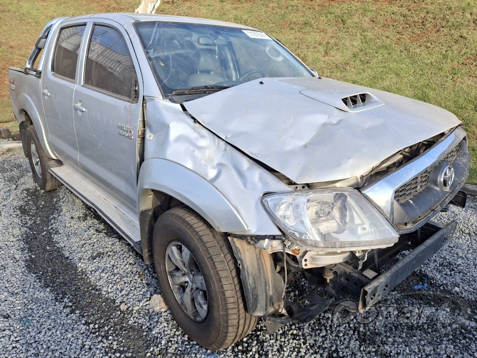 Veículo Toyota Hilux Hilux CD SRV 3.0 D-4D Turbo 2010 em leilão