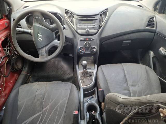 2015 HYUNDAI HB20 