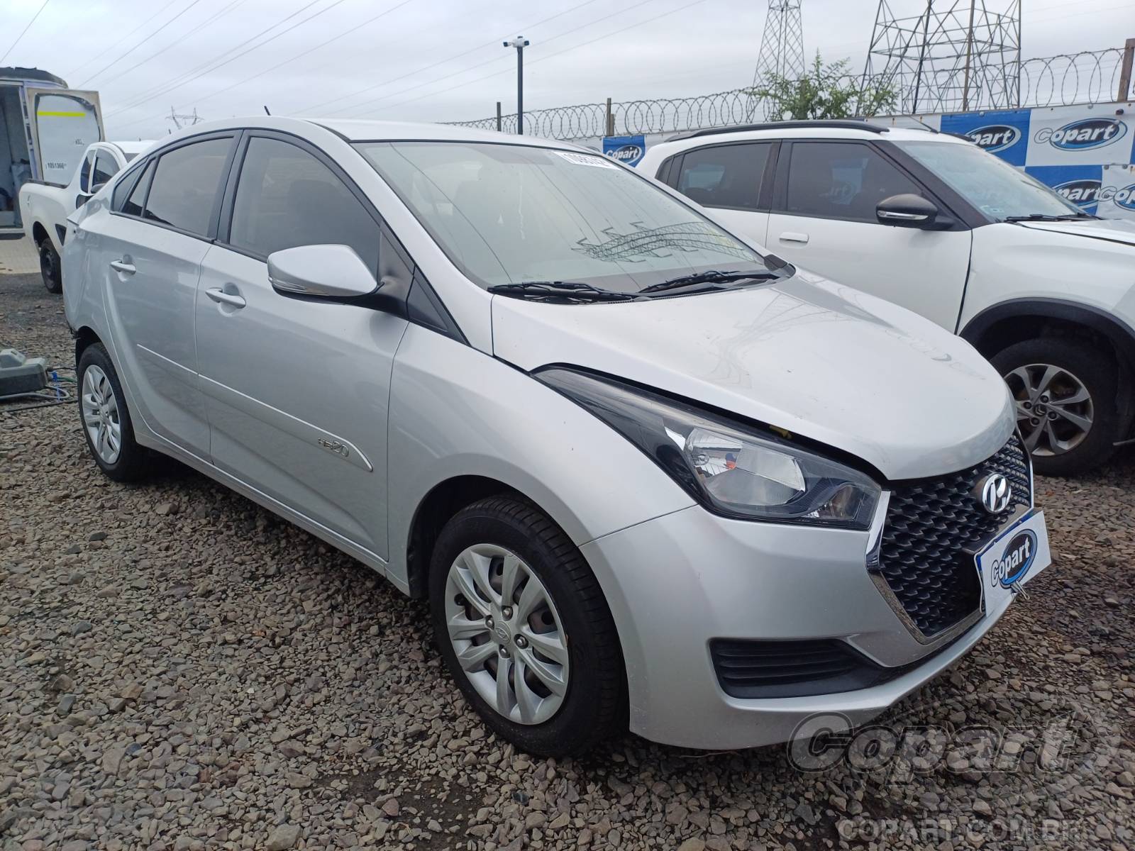 Hyundai HB20S Comfort Plus 1.0 12V CVVT