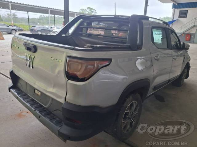 2021 FIAT STRADA CD 