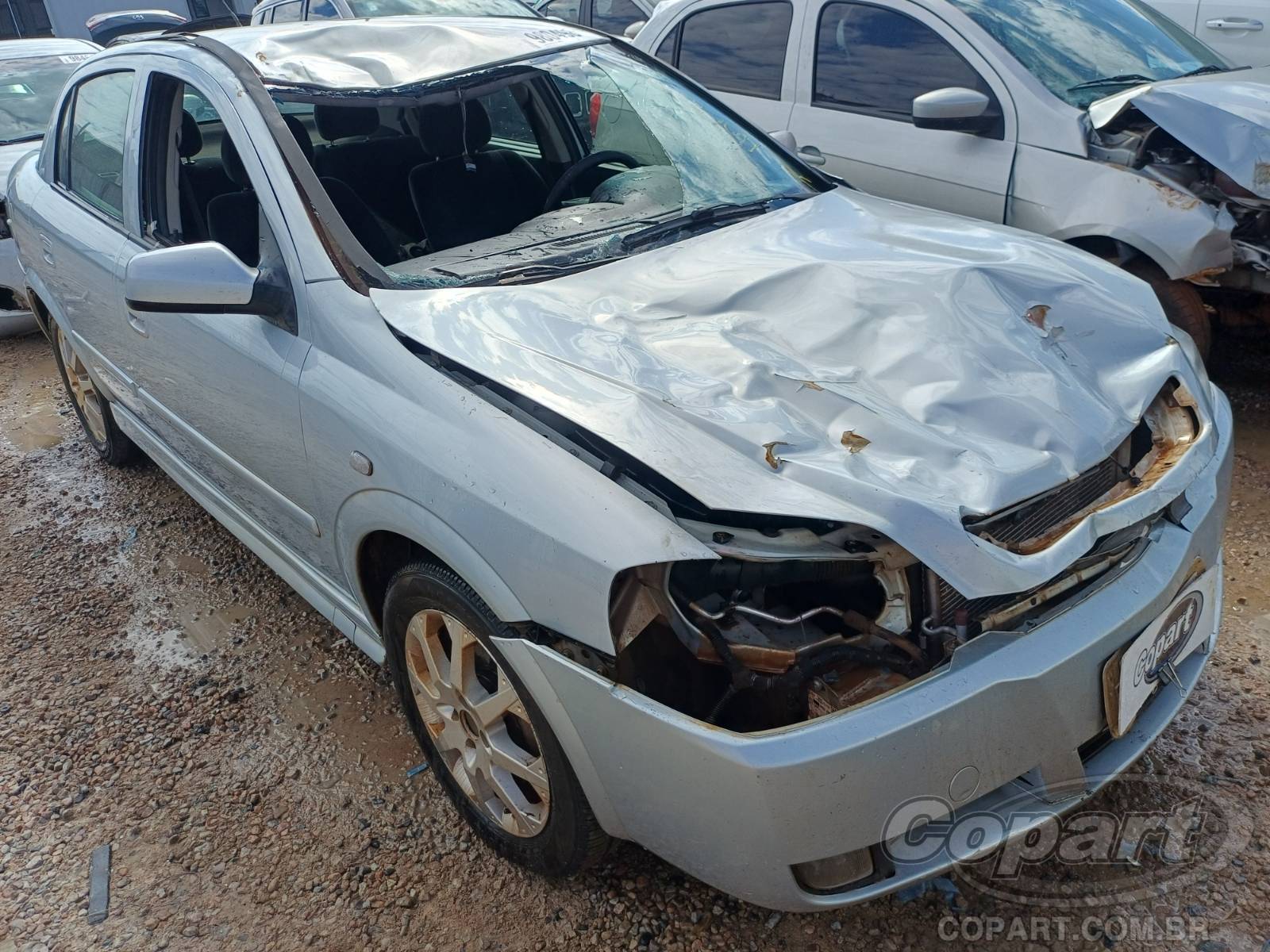 Veículo GM - Chevrolet Astra Chevrolet Astra Sedan Advantage 2.0 FlexPower 2011 Colisão Pequena Monta 2011 em leilão