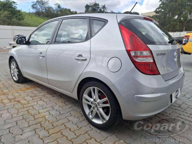 2011 HYUNDAI I30 