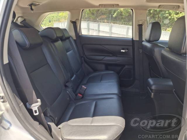 2018 MITSUBISHI OUTLANDER 