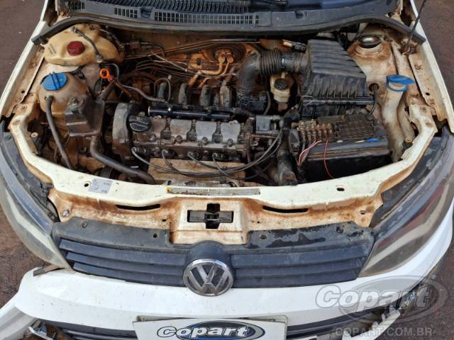 2015 VOLKSWAGEN SAVEIRO CE 