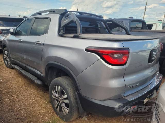 2022 FIAT TORO 
