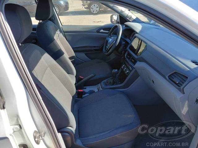 2021 VOLKSWAGEN T-CROSS 