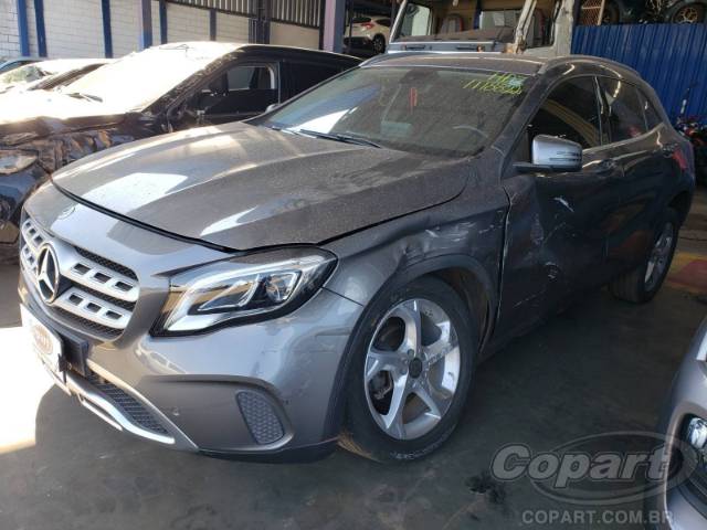 2018 MERCEDES BENZ GLA 
