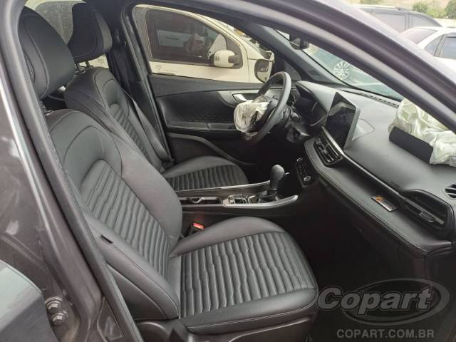 2024 FIAT FASTBACK 