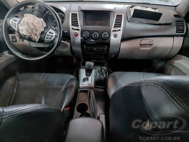 2017 MITSUBISHI PAJERO 